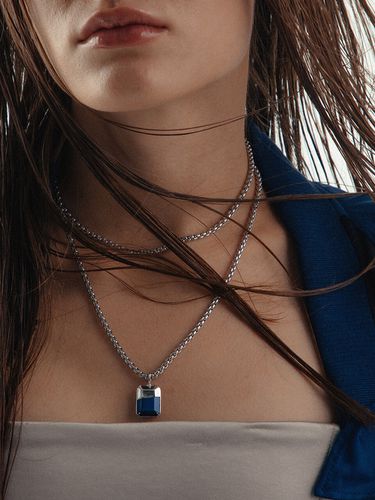 Winter Ocean Square Pendant Necklace_N02 (Blue) - cellmute - Modalova