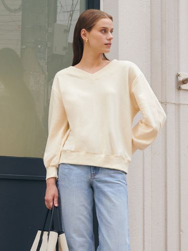 V-neck Zip Up Sweatshirt _ Cream - ARTID - Modalova