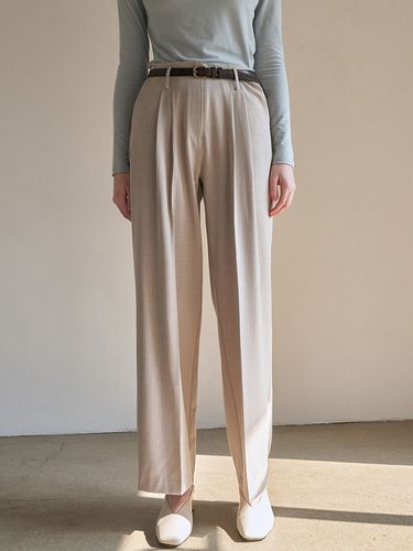 Herringbone Pin Tuck Slacks_Light Beige - ADAUL - Modalova