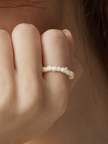 Natural Pearl Ring S AR322002 - ANNAFLAIR1986 - Modalova