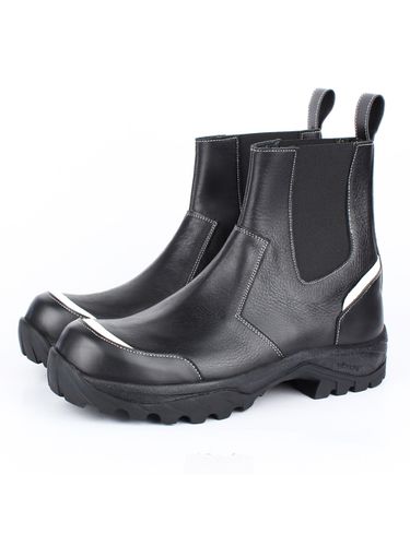 Infinity Chelsea Boots (Off White) - DAVID STONE - Modalova