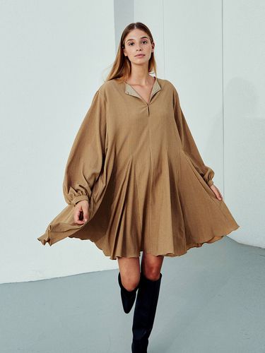 Balloon Sleeve Mini Dress_Beige - ADAUL - Modalova