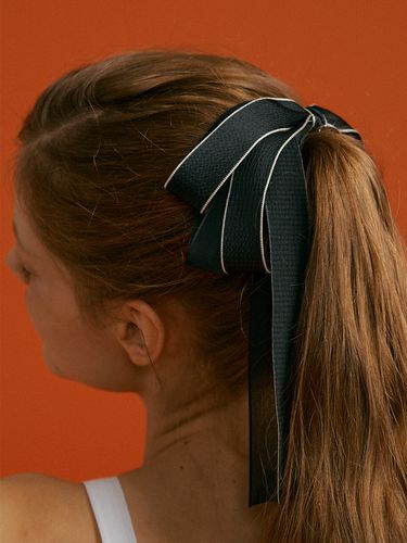 Amour Ribbon Hairpin - XPIER - Modalova