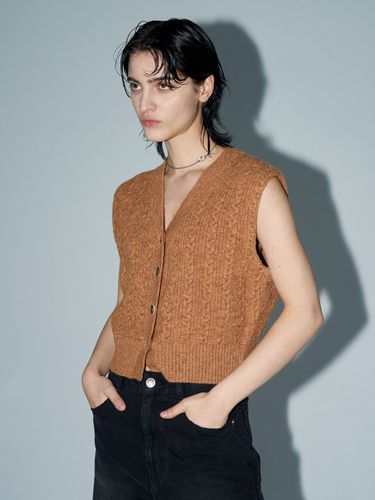 Twisted Cropped Knit Vest - Orange - ETCH - Modalova