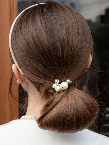 Mini Crystal Pearl Ponytail - Jean Paul Clarisse - Modalova