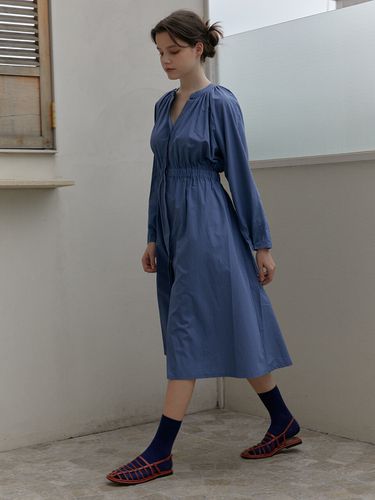 Claire Shirring Dress (Blue) - molto - Modalova