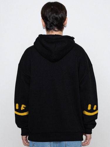 Unisex Elbow Spray Smile Drawing Hoodie (6 Colors) - GRAVER - Modalova