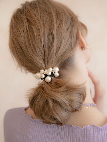 Pearl Cluster Ponytail - Jean Paul Clarisse - Modalova