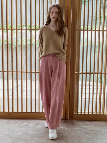 Wide Fit Corduroy Pants _Dusty Pink - kotelo - Modalova