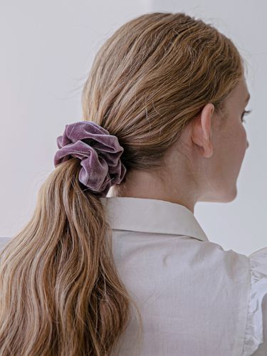 Mute Velvet Scrunchie - Jean Paul Clarisse - Modalova