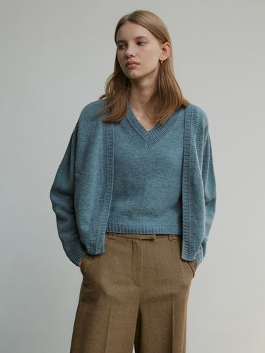 V-Neck Wool Knit Cardigan _ 2 Colors - LINE STUDIO ONE - Modalova