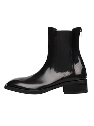 Lucy Chelsea Boots [Black] - SO.U:LESURES - Modalova