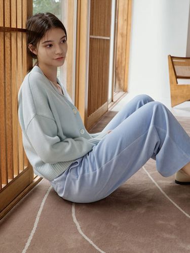 Velour Slacks _Sky Blue - kotelo - Modalova