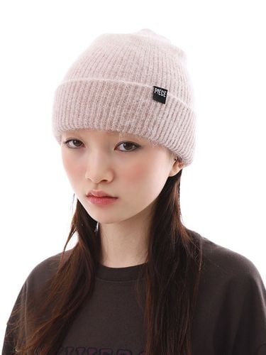 Piece Hairy Beanie _ Pink Beige - PIECEMAKER - Modalova