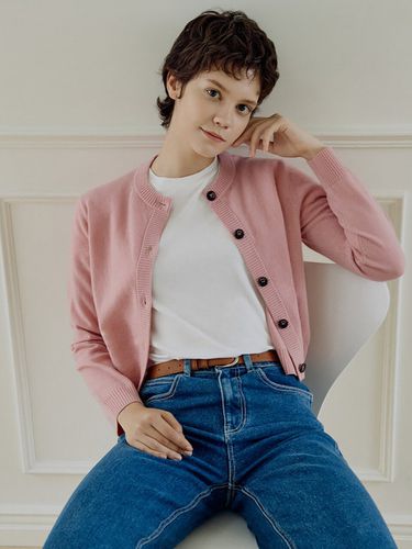 Feminine Crop Cardigan _Pink - kotelo - Modalova