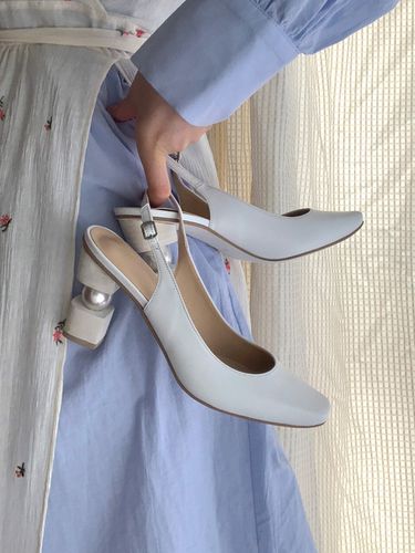 Point Sling Back Heel _ White - urimera - Modalova