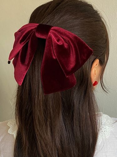 Judee Ribbon Hair Pin (2 Colors) - more jude - Modalova