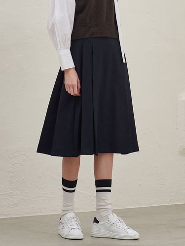 Pintuck Flare Skirt (Navy) - MITTE - Modalova