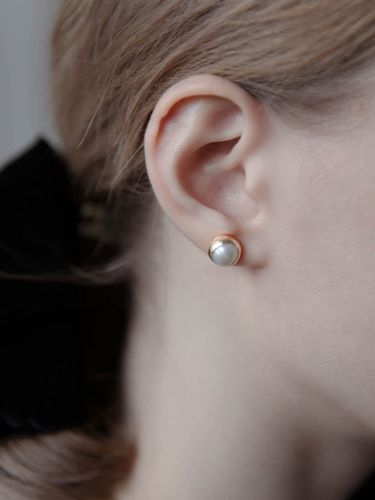 Freshwater Pearl Earring (Small) - Jean Paul Clarisse - Modalova