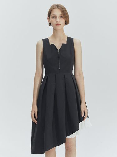 Tulip Open Zip Dress_TT3S601BK - THETIS - Modalova