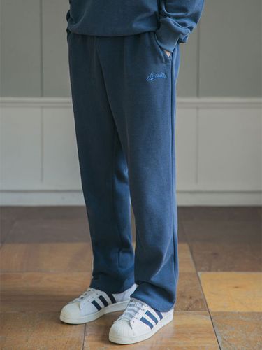 Semi-Wide Fit Pigment Sweatpants _ 5 Colors - alvinclo - Modalova