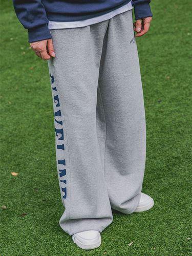 NEVELINE Wide Sweatpants _ 3 Colors - alvinclo - Modalova