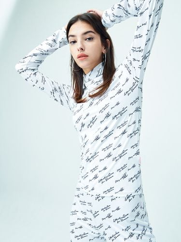 Cursive Logo Printing Half Neck Long Sleeve - ATTENTIONROW FOR WOMEN - Modalova