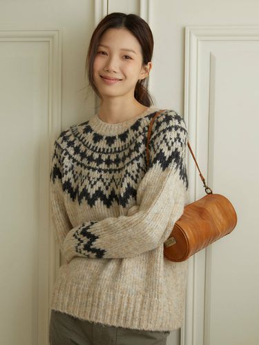 Butter Round Shoulder Bag Camel - doublequotes - Modalova