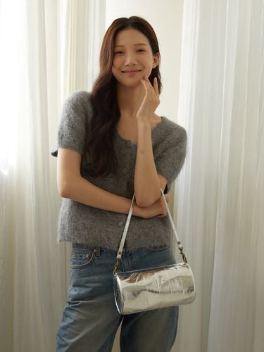 Butter Round Shoulder Bag Silver - doublequotes - Modalova