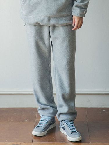 Wappen Point Fleece Sweatpants _ 2 Colors - alvinclo - Modalova