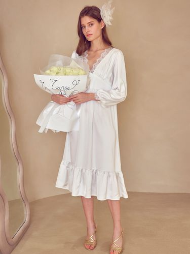 Floral Lace Dress Pajamas - BALCONY in SUITE - Modalova