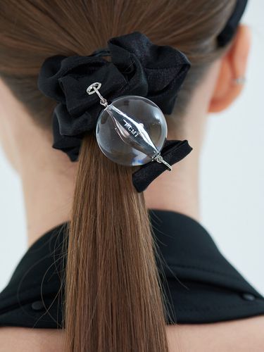 Clear Ball Logo Scrunchie - Black - PICOMENT - Modalova