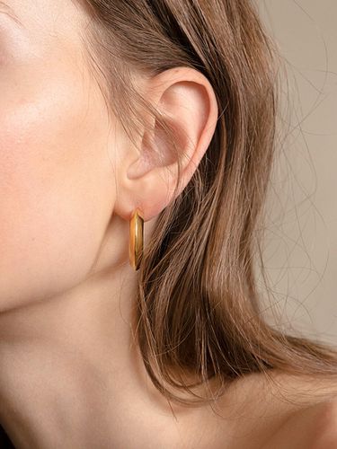 Floating Bony Earrings - Gold - PICOMENT - Modalova