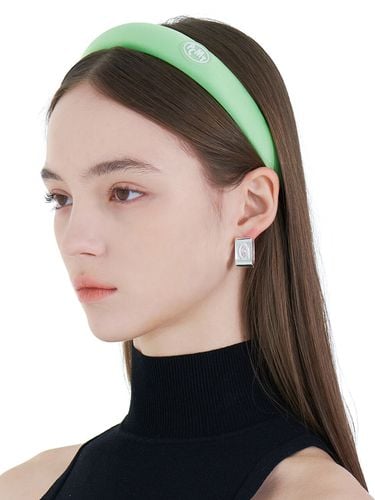 Logo Satin Hair Band - Yellow Green - PICOMENT - Modalova