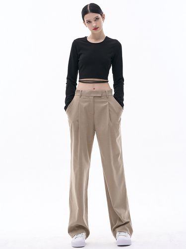 One-tuck Wide Leg Pants _Beige - MaLoupe - Modalova