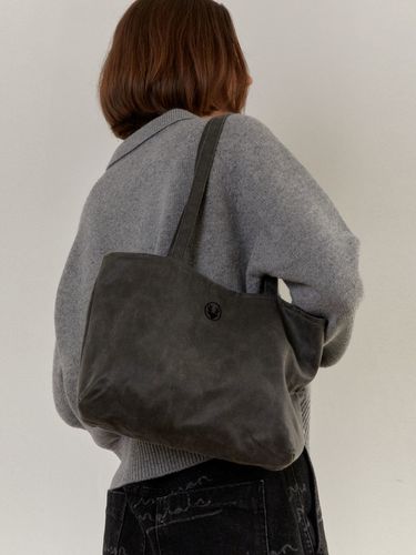 Suede Shoulder Bag _ Grey - DEAR MY DEER - Modalova