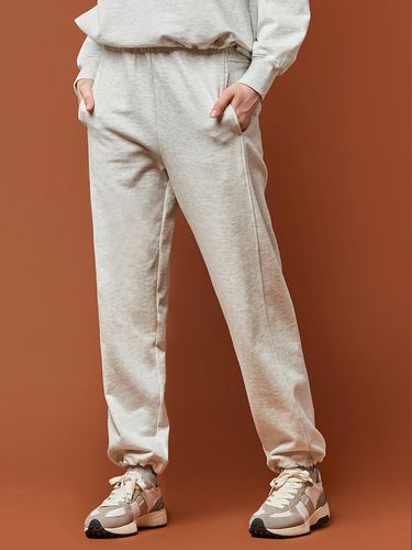 Standard Fit String Sweatpants - AKIII CLASSIC - Modalova