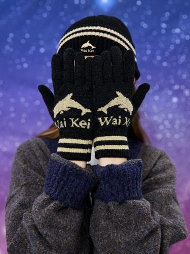 Dolphin Logo Graphic Gloves [Black] - WAIKEI - Modalova