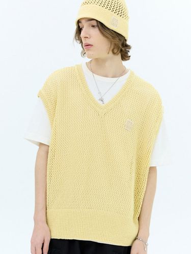 Mesh Knitted Vest _ Yellow - WAIKEI - Modalova