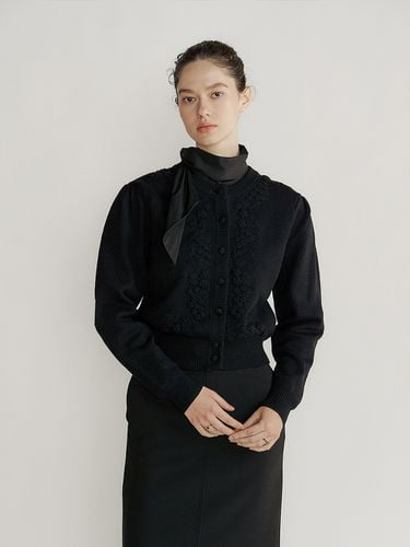 Preen Wool Handmade Cardigan_Black - Lucirzu - Modalova