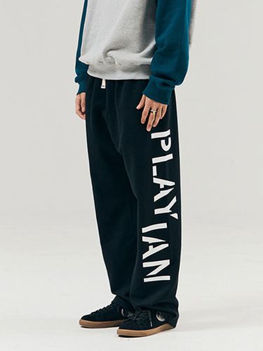 Essential Sweatpants _ Black - PLAYIAN - Modalova