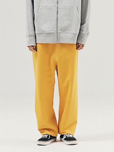 Signature Logo Sweatpants _ Mustard - PLAYIAN - Modalova