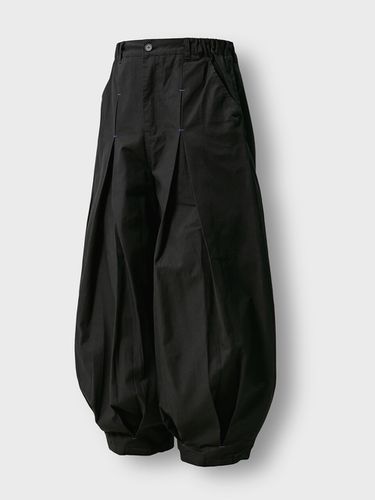 Unbalance Pleated Balloon Pants - ANGLAN - Modalova