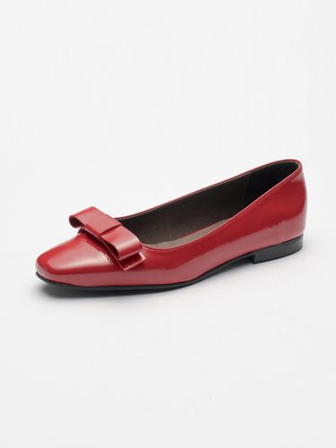 Greta Flat_Red (Patent) - SEONG YUN JOO - Modalova