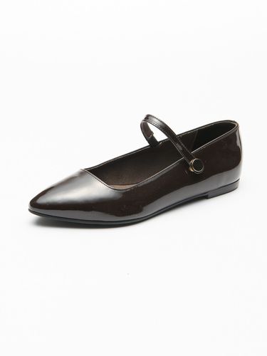 Emma Mary Jane Flat_Dark Brown - SEONG YUN JOO - Modalova