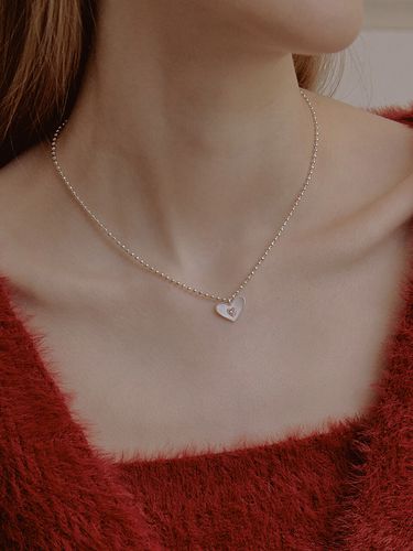 Cubic Dot Heart Necklace - TATIANA - Modalova