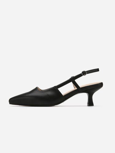 Pointed Toe Side Open Slingback (6cm) - SALTANDCHOCOLATE - Modalova