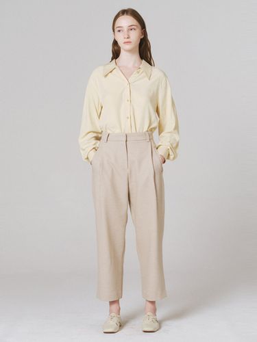 Wool Blended Round Pants (Beige) - NONNIERE - Modalova