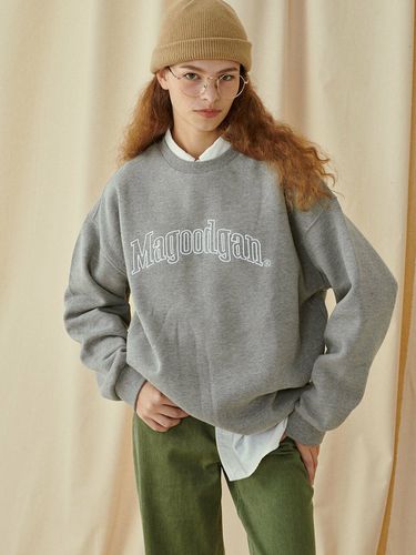 Acareet 3317 Fleece Volume Embroidery Sweatshirt - MAGOODGAN - Modalova