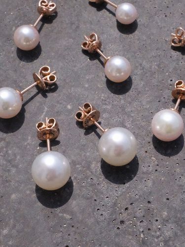 K Classic Akoya Pearl Earring - CLAN BENI - Modalova